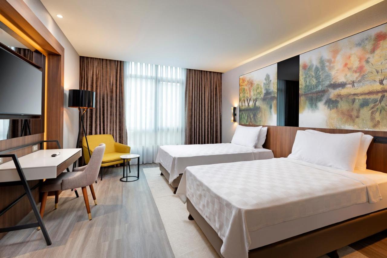 Limak Skopje Luxury Hotel Εξωτερικό φωτογραφία