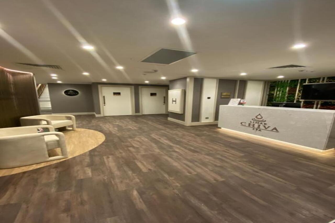 Limak Skopje Luxury Hotel Εξωτερικό φωτογραφία The reception area of the new CIMA building