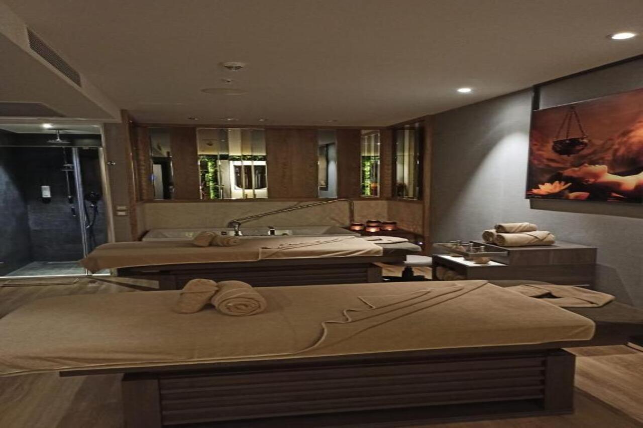 Limak Skopje Luxury Hotel Εξωτερικό φωτογραφία Spa at the hotel